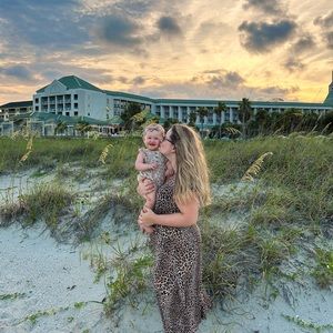 Meet your Posher, Elina